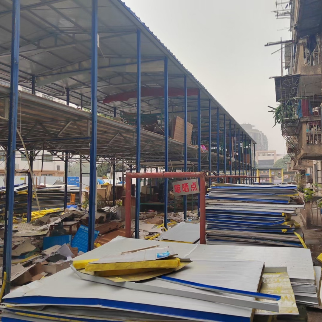\\活动板房回收：提高建筑资源利用率的有效途径\\